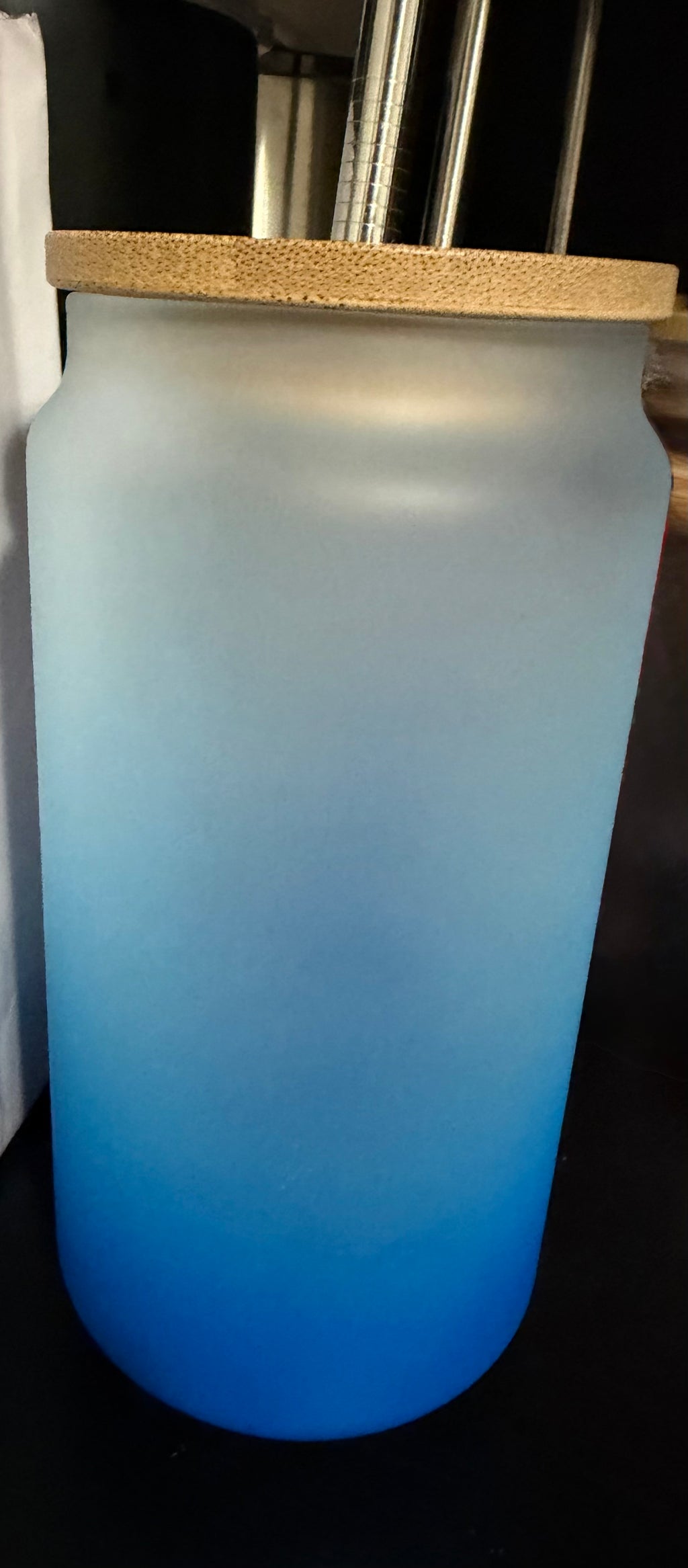 Frosted glass sublimation tumbler with bamboo lid 18onz