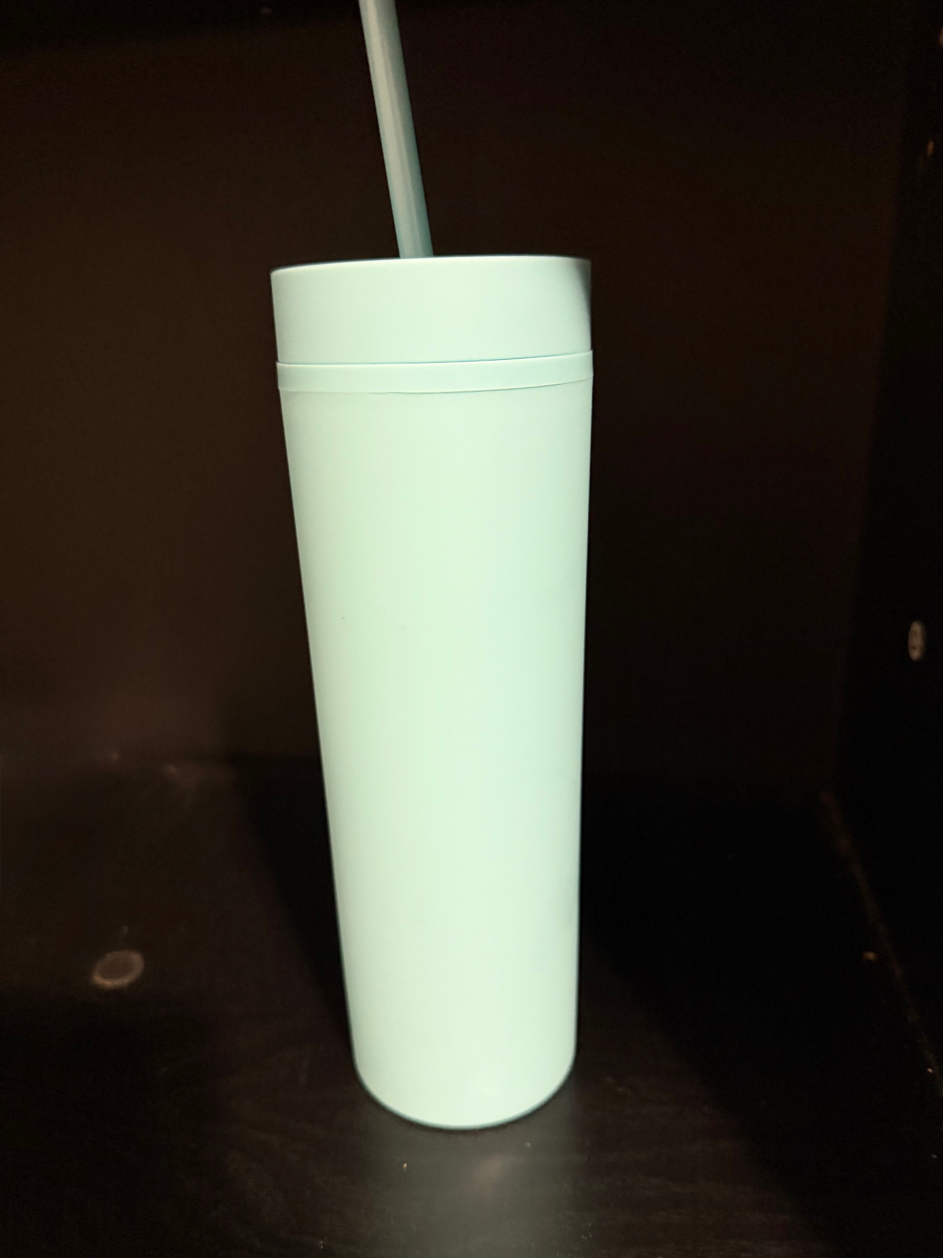 Skinny tumbler 20onz