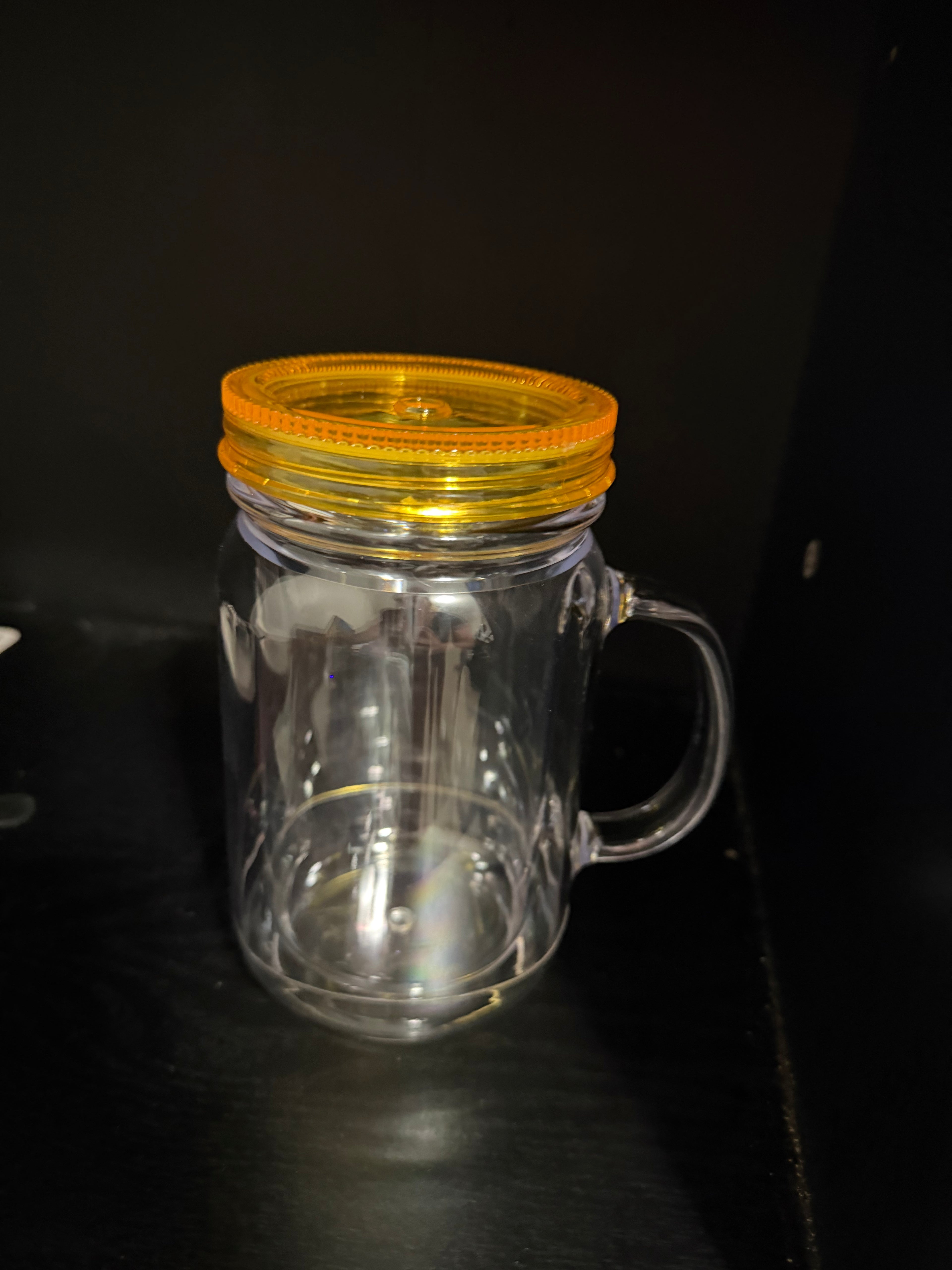 Mason jar snowglobe 16onz